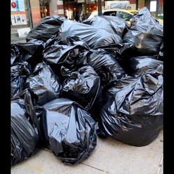 Trash Logo